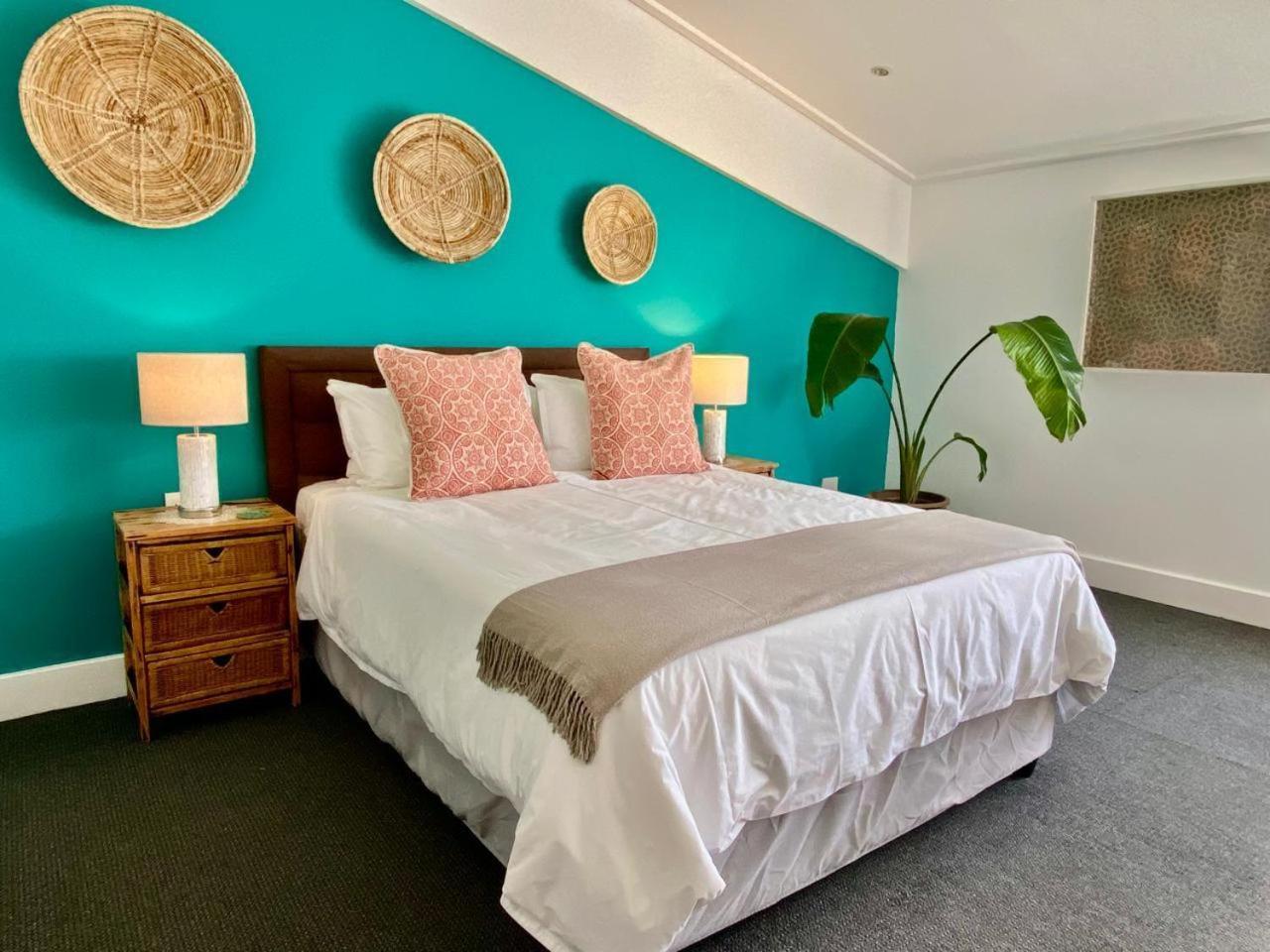 Hermanus Waterfront Apartment Номер фото